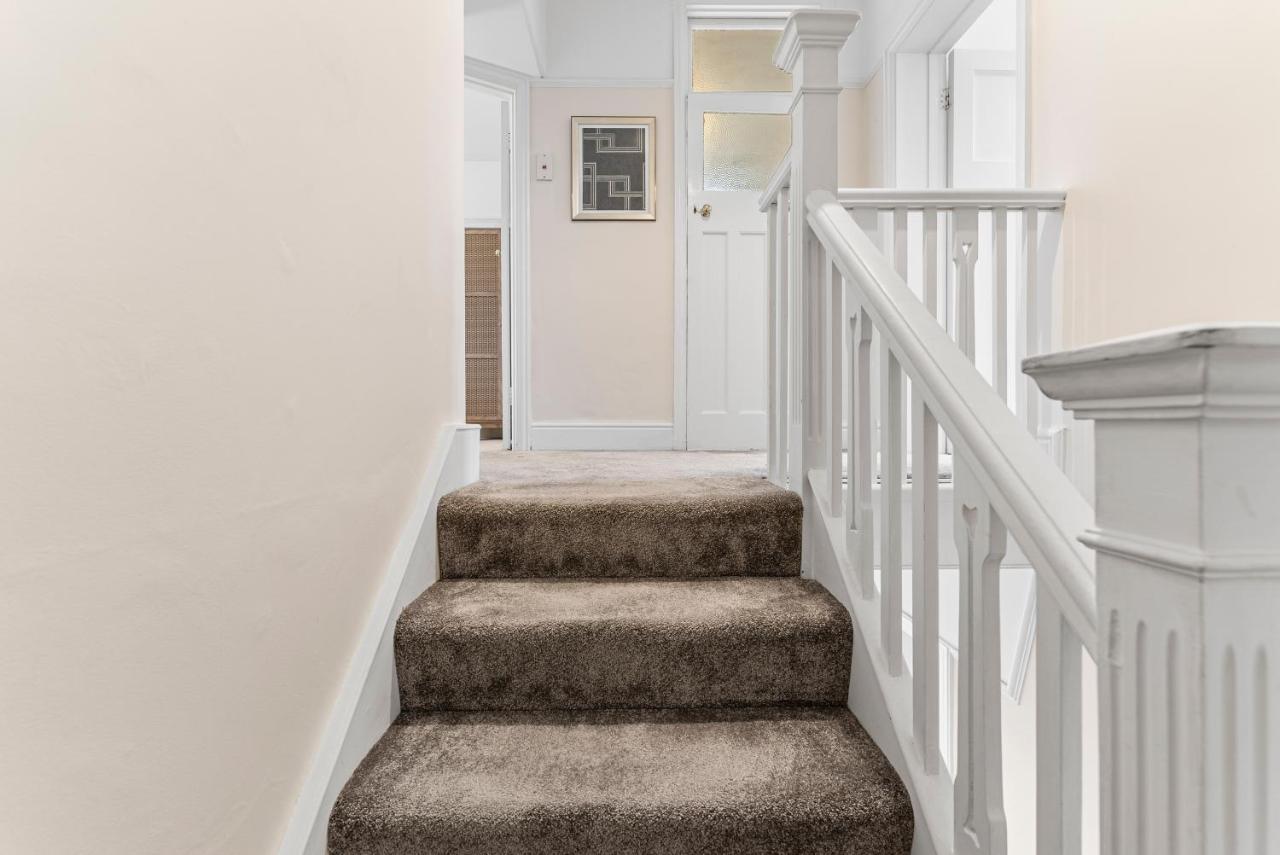 Villa Stunning 4-Bed - Garden - Sleeps 14 Bristol Exterior foto