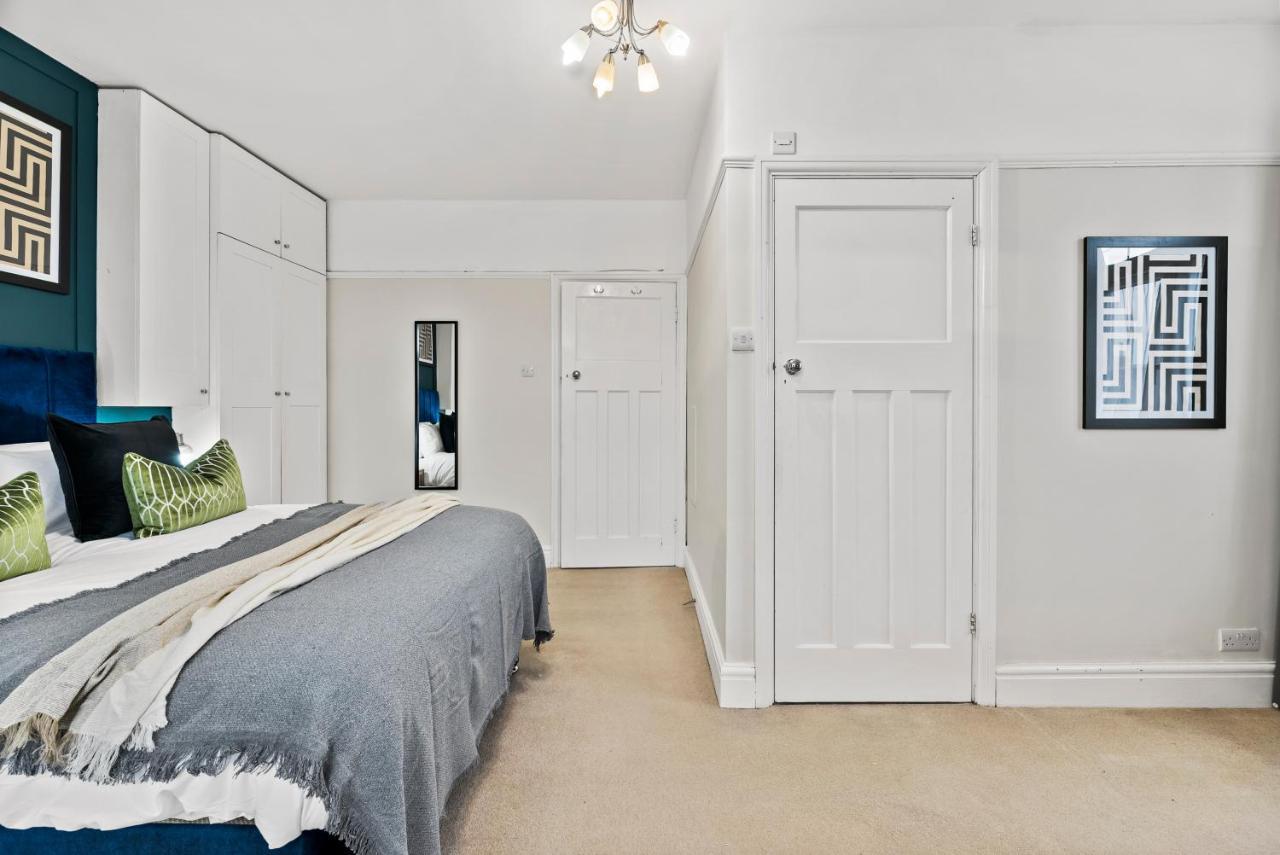 Villa Stunning 4-Bed - Garden - Sleeps 14 Bristol Exterior foto
