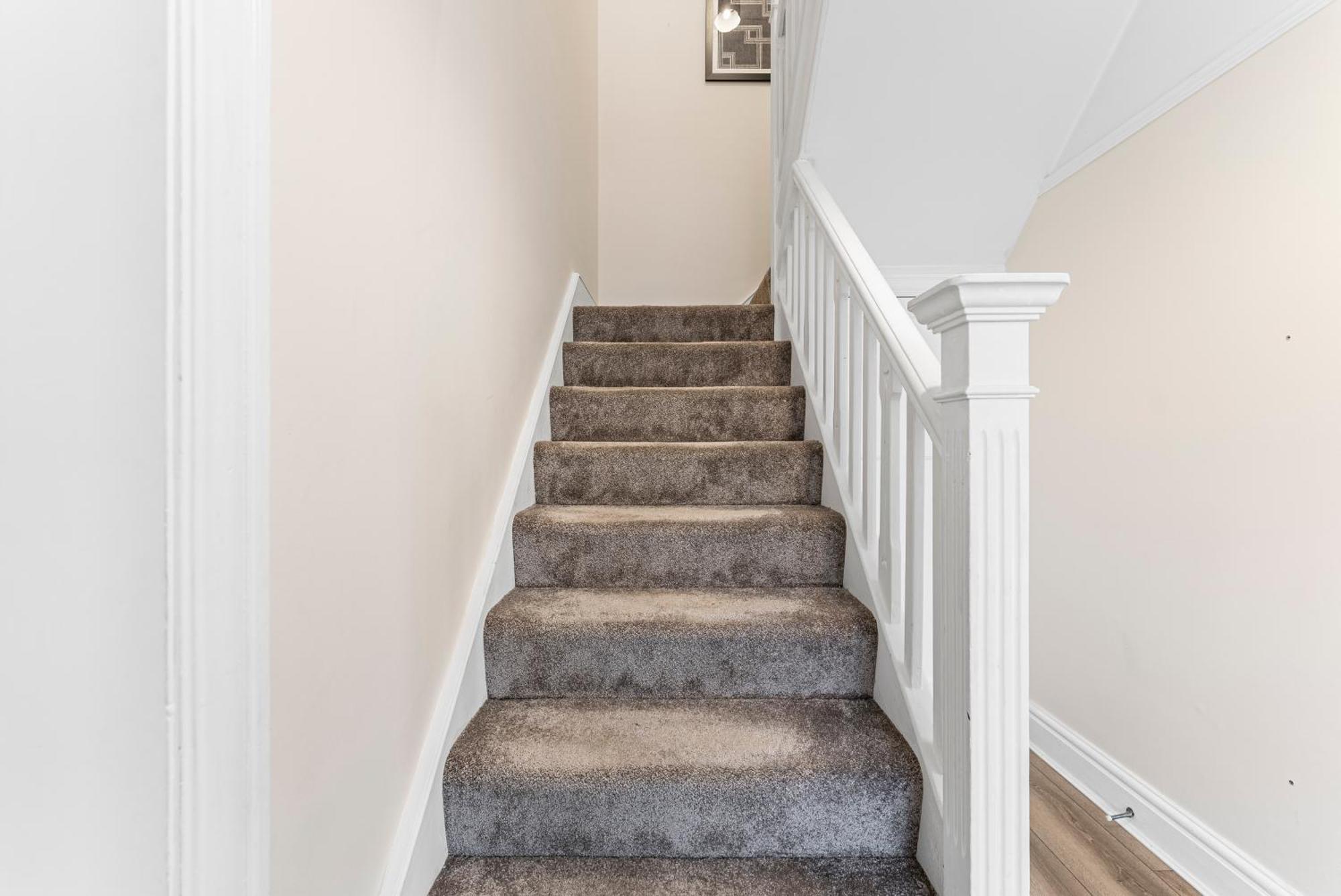 Villa Stunning 4-Bed - Garden - Sleeps 14 Bristol Exterior foto